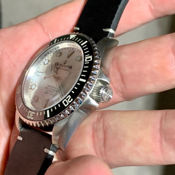 OCEANEVA DEEP EXPLORER DIVER WATCH RARE WHITE MOP - Picture 6 of 15